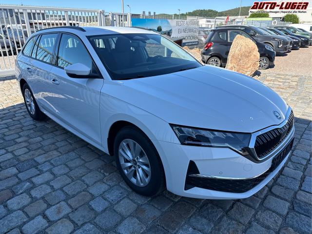 Skoda / Octavia Combi / Wei&szlig; / / / , Beispielbilder, ggf. teilweise mit Sonderausstattung