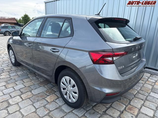 Skoda / Fabia / Grau / / / , Beispielbilder, ggf. teilweise mit Sonderausstattung