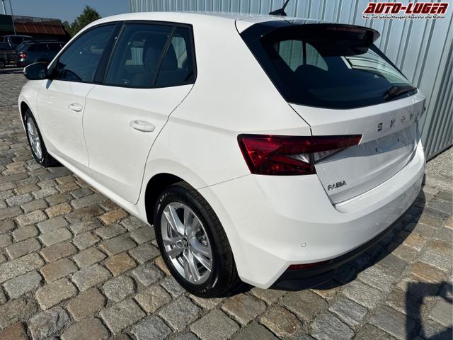 Skoda / Fabia / Wei&szlig; / / / , Beispielbilder, ggf. teilweise mit Sonderausstattung