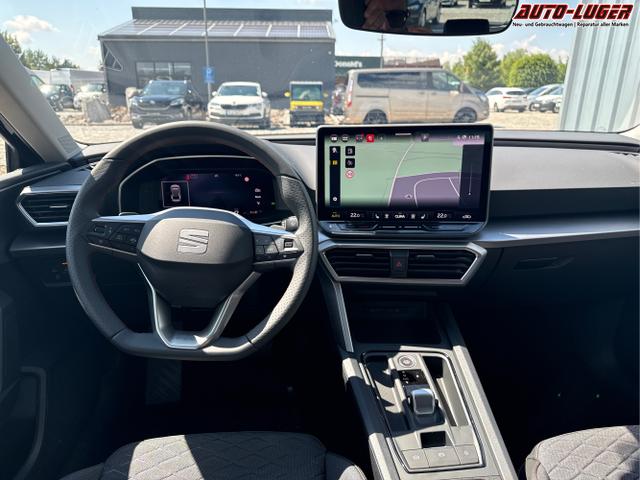 Seat / Leon Sportstourer / Schwarz / / / 