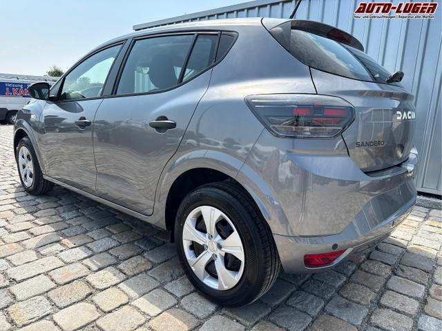 Dacia / Sandero / Grau / / / 