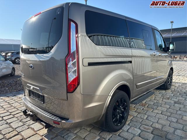 Ford / Tourneo Custom / Silber / / / 