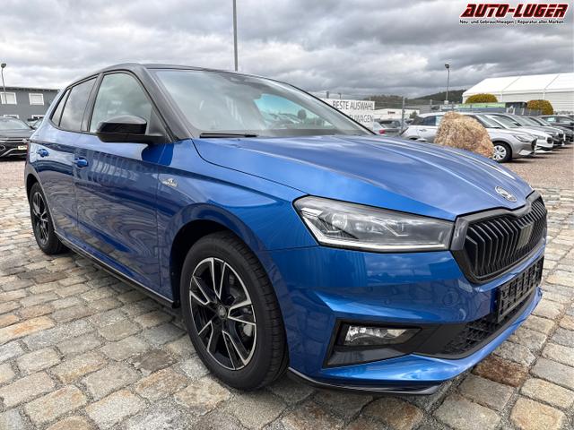Skoda / Fabia / Blau / / / 