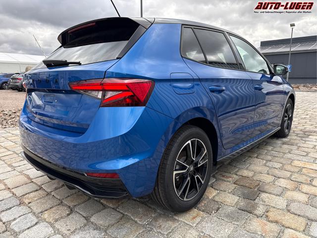 Skoda / Fabia / Blau / / / 