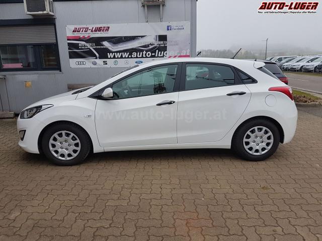 Hyundai / i30 / Weiß / / / i30 1.4 Classic