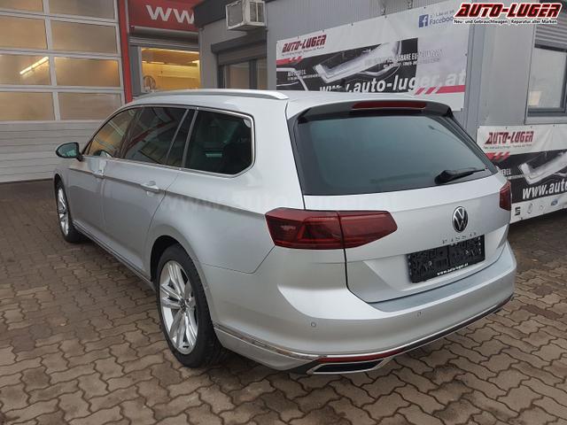 Volkswagen / Passat Variant / Silber / / / Passat Variant 2.0 TDI Elegance