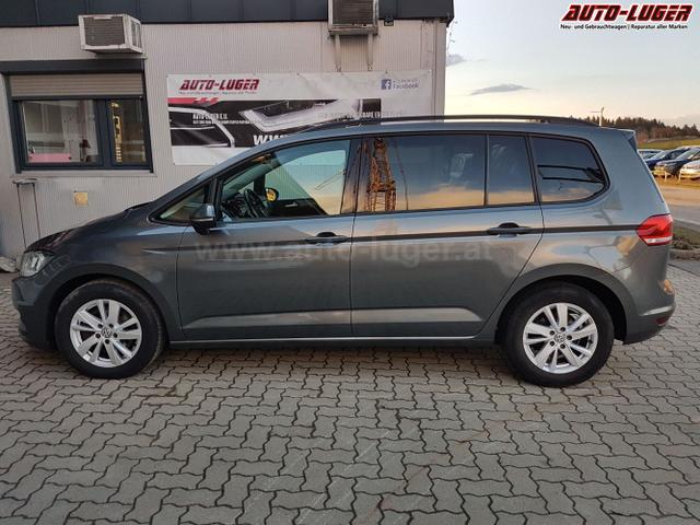 Volkswagen / Touran / Grau / / / 