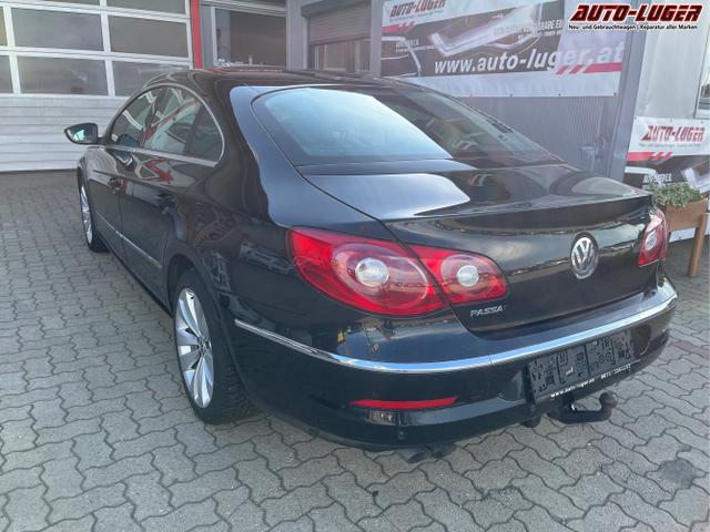Seat / Ibiza / Schwarz / / / Passat CC 2.0 TDI