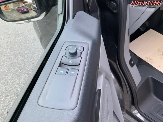 Ford Transit Custom 320 L2 AWD Trend Kombi 2.0 Allrad H1 Trend, 9-Sitzer, AHK, Navi, Heckflügeltüren 