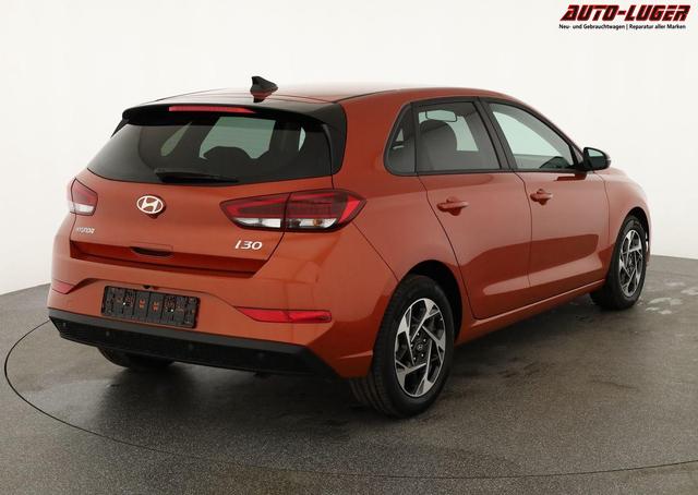 Hyundai i30 1.0 T-GDI DCT Family, Navi, Kamera, LED, 16-Zoll, Winterpaket, 1. Hand 