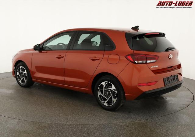 Hyundai i30 1.0 T-GDI DCT Family, Navi, Kamera, LED, 16-Zoll, Winterpaket, 1. Hand 