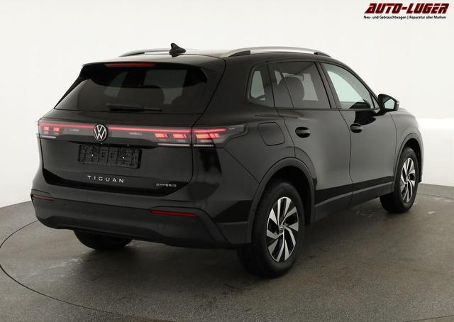 Volkswagen Tiguan 1.5 TSI eHybrid 150 kW Life DSG Life, AHK, Navi, ParkAssist, 5-J Garantie 