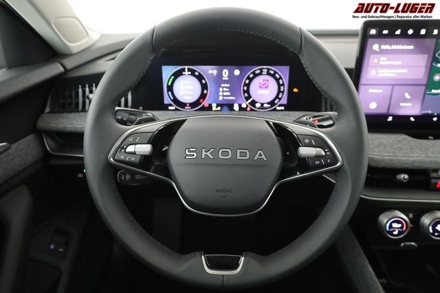 Skoda Superb Combi 1.5 TSI iV 150kW Selection DSG Selection, AHK, Matrix, Side, el. Klappe, Navi 