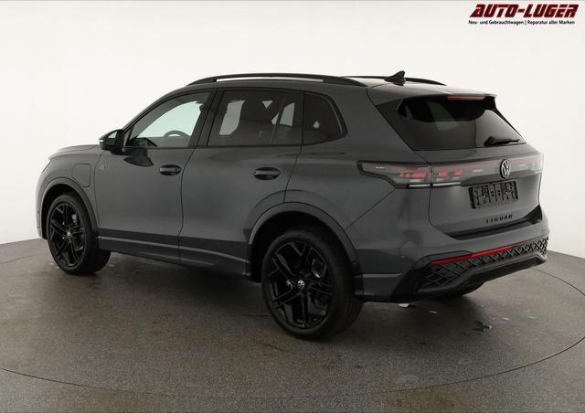 Volkswagen Tiguan 1.5 TSI eHybrid 200 kW R-Line Black, Pano, 20-Zoll, AHK, AreaView, 5-J Garantie 