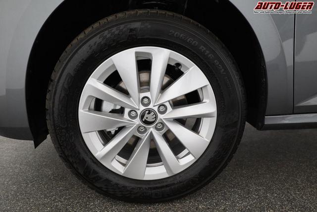 Skoda Kamiq Selection 1.5 TSI Selection, AHK, 16-Zoll, Kamera, Winter, 4-J Garantie 