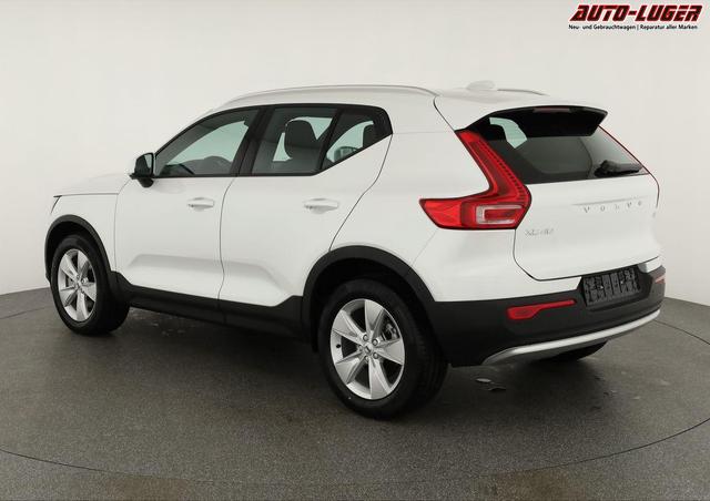 Volvo XC40 Core 2WD B3 Mild-Hybrid Core, AHK, Navi, LED, Winter, Kamera, el. Klappe 