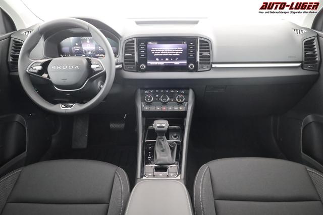 Skoda Karoq 1.5 TSI DSG 130 Jahre, AHK, el. Klappe, Kamera, Ladeboden, Winter 