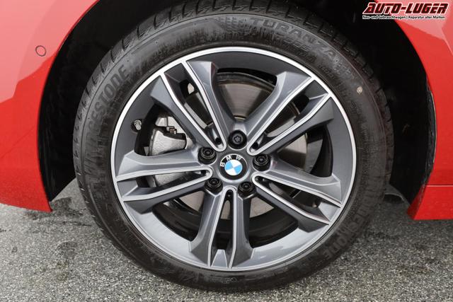 BMW 1er 118 i Sport Line M Line, AHK, LED, Navi, Kamera, virtualCockpit 