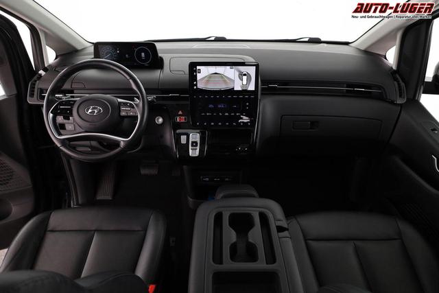 Hyundai Staria Style Premium Tour 2.2 CRDi AWD AT Premium, 9-Sitzer, Pano, Navi, AreaView, Side, Winter 