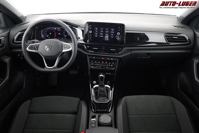 Volkswagen T-Roc Style 1.5 TSI DSG Black Style, AHK, IQ.Light, 19-Zoll, easyOpen, Navi 