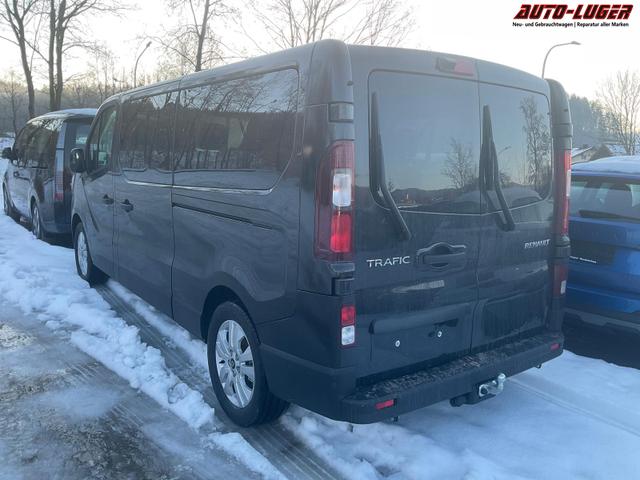 Renault Trafic Combi Grand Evolution dCi 170 AT, AHK, Navi, Side, LED, Winter, 17-Zoll 