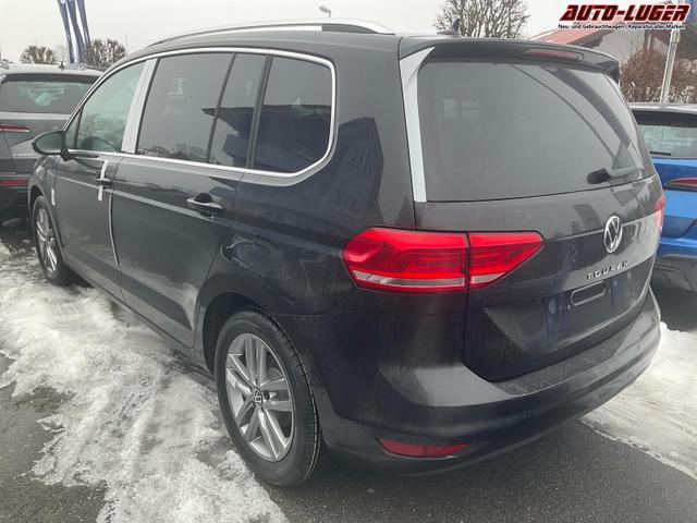 Volkswagen Touran Comfortline BMT/Start-Stopp 1.5 TSI DSG Comfortline, 7-Sitzer, AHK, Navi, Kamera, Side, Winter, 3 J.-Garantie 