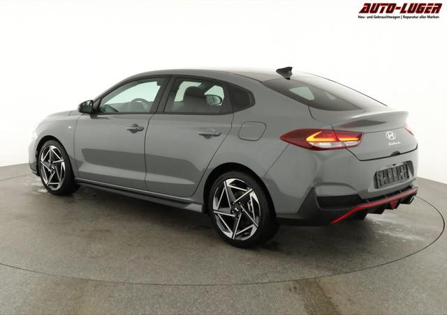 Hyundai i30 N Line 1.5 T-GDI DCT Fastback N-LINE, Navi, 18-Zoll, Kamera, LED, Winter 