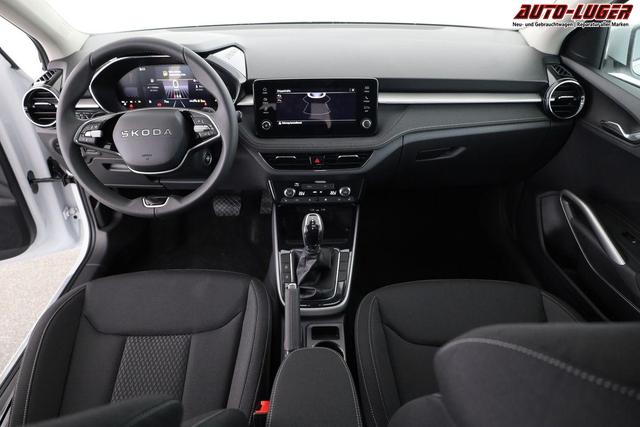 Skoda Fabia Selection 1.0 TSI DSG Selection, 15-Zoll schwarz, Winter, Ladeboden 