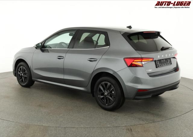Skoda Fabia Selection 1.0 TSI DSG Selection, KESSY, Kamera, 15-Zoll schwarz, Winter, Ladeboden 