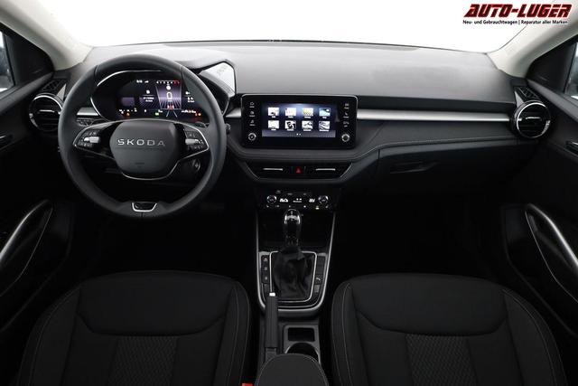 Skoda Fabia Selection 1.0 TSI DSG Selection, KESSY, Kamera, 15-Zoll schwarz, Winter, Ladeboden 