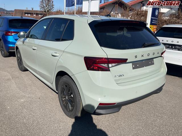 Skoda Fabia Selection 1.0 TSI 130 Jahre, LED, Kamera, Winter, Sunset, 15-Zoll 