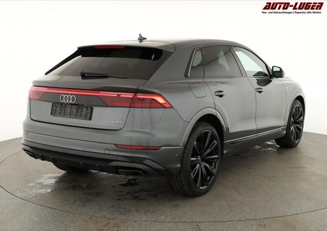 Audi Q8 50 TDI quattro qu S-LINE, Standheizung, HuD, Luft, Pano, B&O, 23-Zoll, AHK, Leder, AreaView, Optik schwarz 