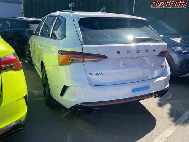 Skoda Octavia Combi 2.0 TSI 195 kW RS DSG, AHK, Navi, Matrix, Side, Winter, 5 J.-Garantie 