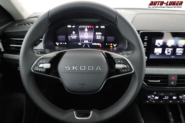 Skoda Kamiq Selection 1.5 TSI Selection, LED, Kamera, Ladeboden, Winter 