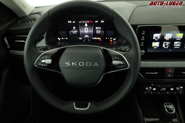 Skoda Kamiq Selection 1.5 TSI Selection, LED, Kamera, Ladeboden, Winter 