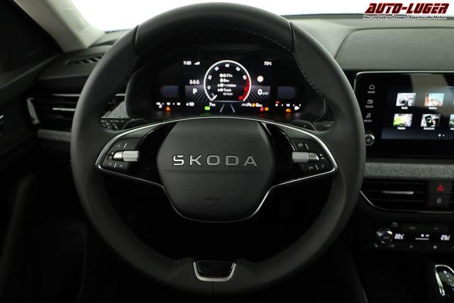 Skoda Kamiq Selection 1.5 TSI DSG Selection, AHK, LED, Kamera, Winter, Ladeboden, 16-Zoll, 4-J Garantie 