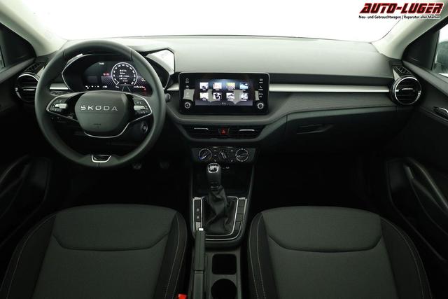 Skoda Fabia Selection 1.0 TSI Selection, AHK, Tempomat, Ladeboden, Park, Winterpaket, SmartLink, 4-J Garantie 