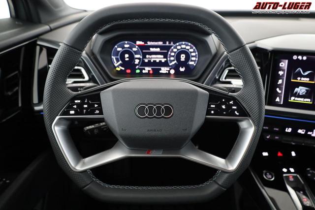Audi Q4 e-tron 45 basis quattro S-LINE quattro, Navi, Matrix, Side, Kamera, el. Klappe, Winter. 20-Zoll 