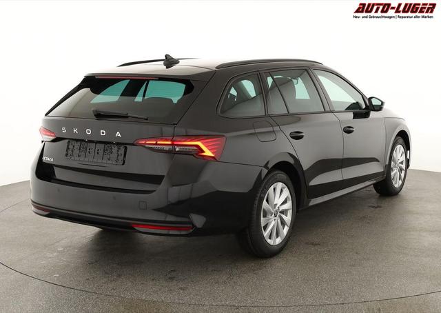 Skoda Octavia Combi 1.5 TSI 110 kW Selection Selection, LED, Side, ACC, Kamera, Winter, 17-Zoll 