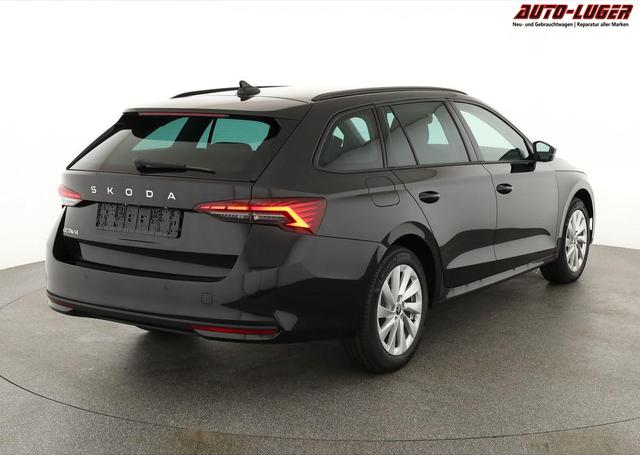 Skoda Octavia Combi 1.5 TSI 110 kW Selection Selection, AHK, LED, Side, ACC, Kamera, Winter, 17-Zoll 