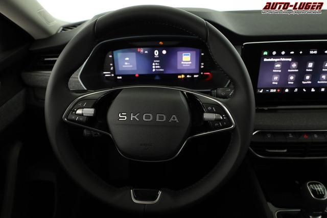 Skoda Octavia Combi 1.5 TSI 110 kW Selection Selection, AHK, LED, Side, ACC, Kamera, Winter, 17-Zoll 