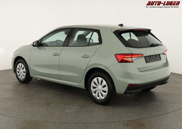 Skoda Fabia Selection 1.0 TSI Selection, AHK, Tempomat, Ladeboden, Park, Winterpaket, SmartLink, 4-J Garantie 