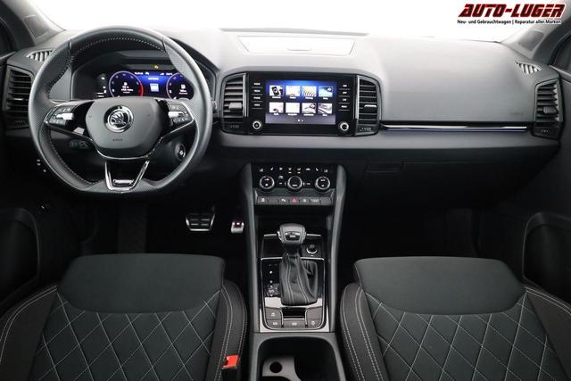 Skoda Karoq Sportline 1.5 TSI DSG Sportline, AHK, Navi, el. Klappe, ACC, Kamera, 19-Zoll 