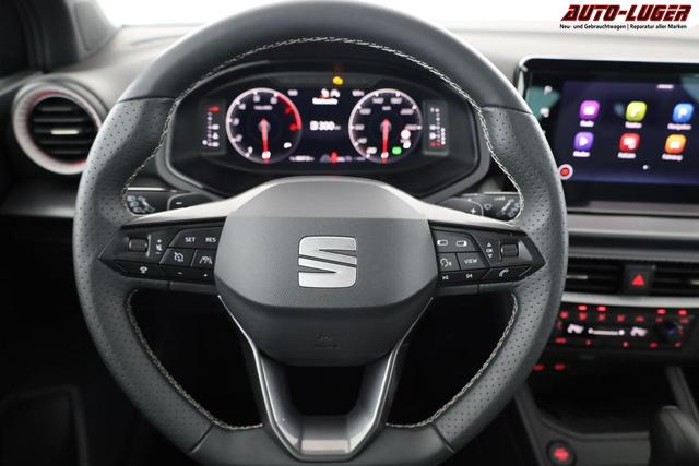 Seat Arona 1.5 TSI 110 kW FR DSG FR, AHK, Navi, ACC, Side, Kamera, LED 