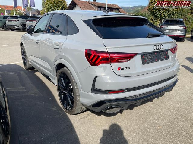 Audi RS Q3 Sportback 2.5 TFSI quattro quattro, Matrix, Pano, SONOS, 21-Zoll, 1. Hand 