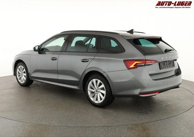 Skoda Octavia Combi 1.5 TSI 110 kW Selection Selection, AHK, LED, Side, ACC, Kamera, 17-Zoll 