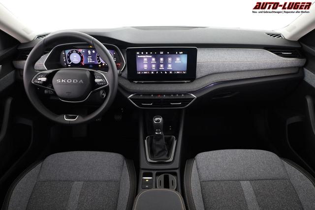 Skoda Octavia Combi 1.5 TSI 110 kW Selection Selection, AHK, LED, Side, ACC, Kamera, 17-Zoll 