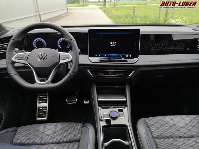 Volkswagen Tiguan 2.0 TDI 110 kW R-Line DSG Head Up Black 360 AHK 