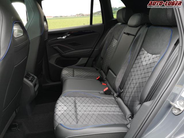 Volkswagen Tiguan 2.0 TDI 110 kW R-Line DSG Head Up Black 360 AHK 