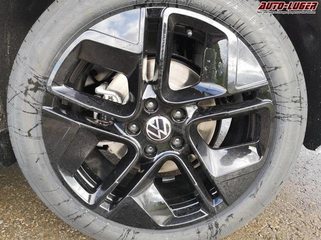 Volkswagen Passat Variant 2.0 TDI 142 kW 4Motion R-Line DSG ABT Head Up AHK Navi 